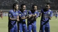 Persib Serahkan Nasib Matsunaga kepada Mario Gomez