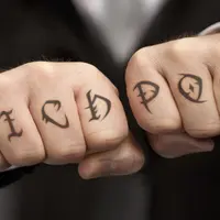 Kamu sebenarnya bisa menabung dan memiliki finansial yang sehat. Tapi sayang, kamu menghabiskan uangmu untuk hal-hal ini. | via: cnbc.com