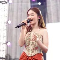 Intip pesona cantik Elsa Japasal saat manggung dengan gaya culture khas Gen Z (@elsaajapasal)