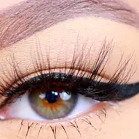Eyeliner. (via: YouTube)