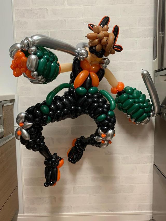 6 Kreasi Seni Balon Bentuk Karakter Anime My Hero Academia Ini Unik Banget