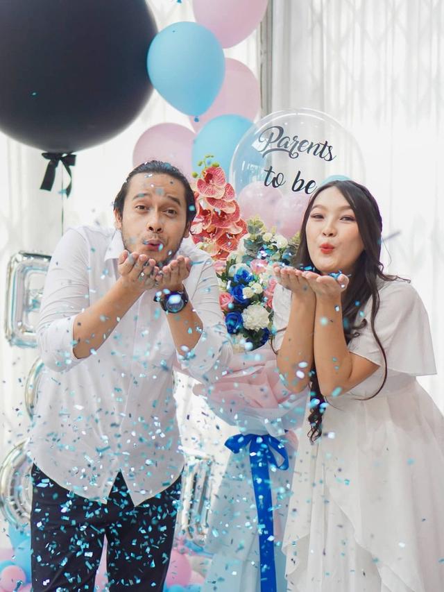 7 Potret Baby Shower Ana Riana, Ungkap Jenis Kelamin Bayi