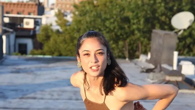 [Fimela] Potret terbaru Mariana Renata