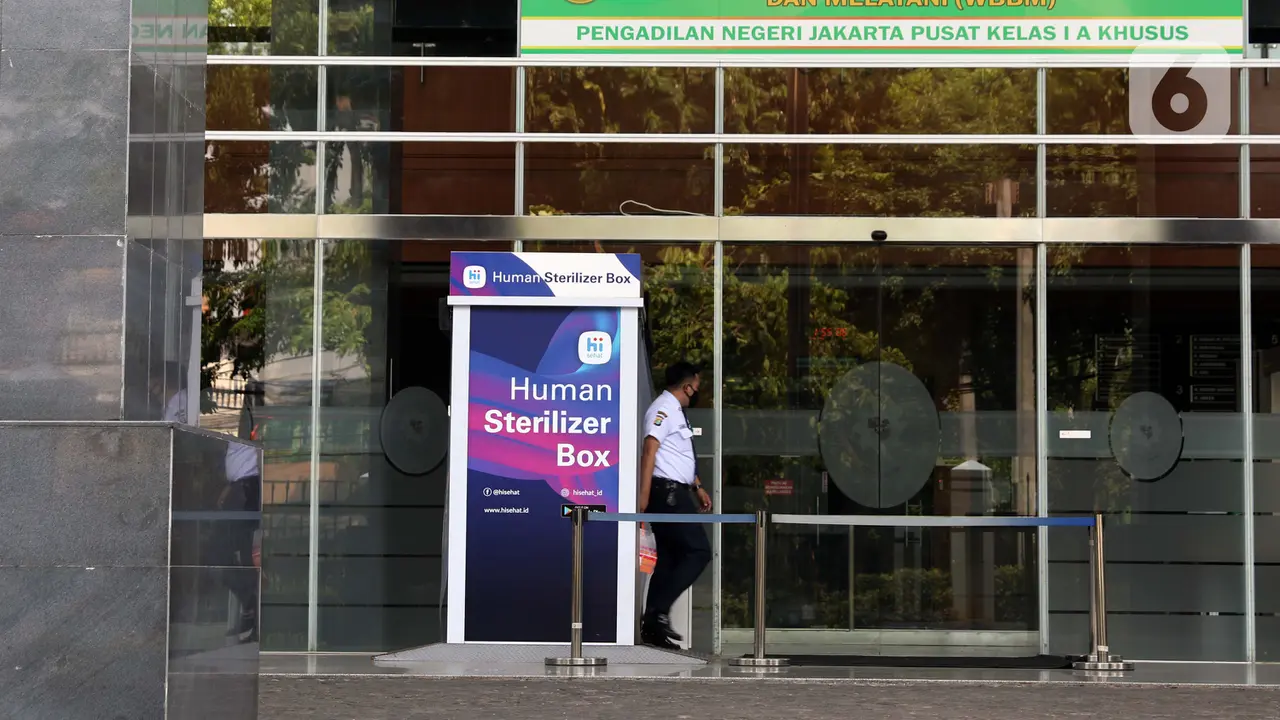 FOTO: Sejumlah Pegawai Reaktif COVID-19, PN Jakarta Pusat Tutup Sementara