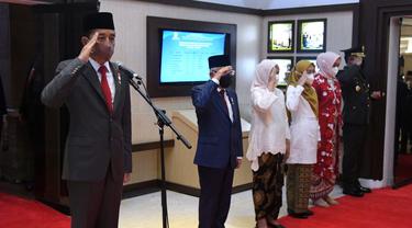 Jokowi dan Ma'ruf Amin pimpin apel dan renungan suci di TMP Kalibata