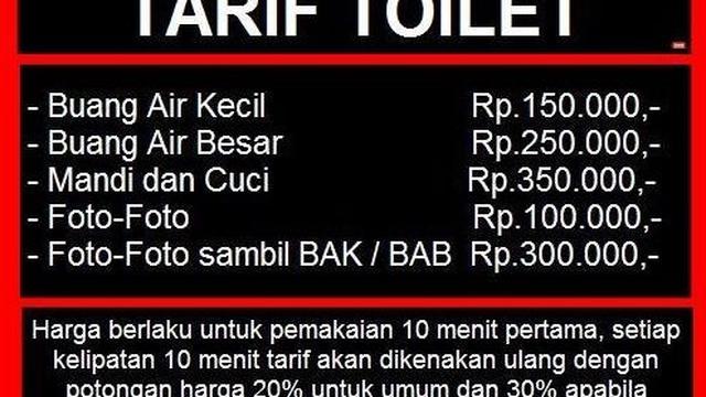 6 Tulisan Nyeleneh di Tarif Toilet Umum Ini Bikin Dahi Pengunjung Berkerut