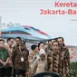 Jokowi mengatakan, ini menjadi kereta cepat pertama di Indonesia dan Asia Tenggara. (Yasuyoshi CHIBA / AFP)