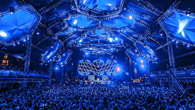 Festival Musik Terbesar di Dunia