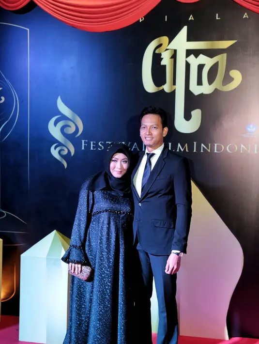 "Ada request sih kemarin tapi sudah dilakukan. Dia ingin kue cokelat soufflé, sesimpel itu, hahaha," ujar Fedi Nuril, di gedung MD, Jakarta Selatan, Rabu (7/12/2016). (Adrian Putra/Bintang.com)