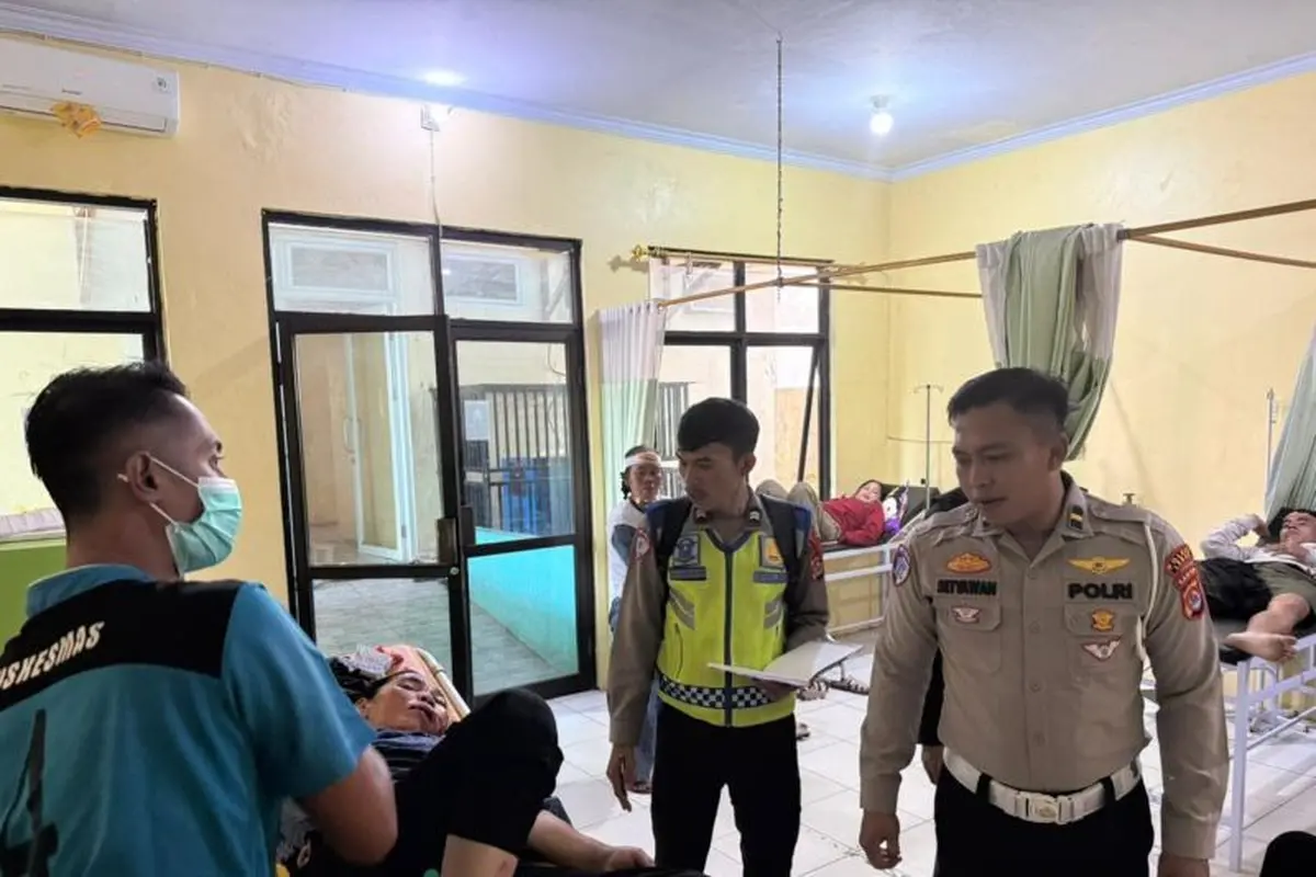 Bus Wisatawan Asal Bekasi Kecelakaan di Banten