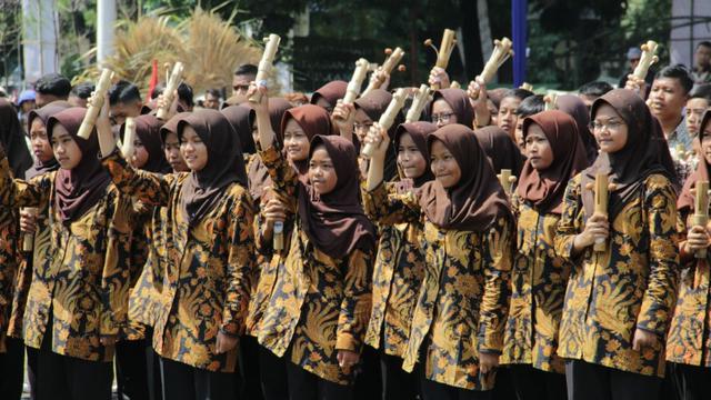 alat musik Celentung Bambu