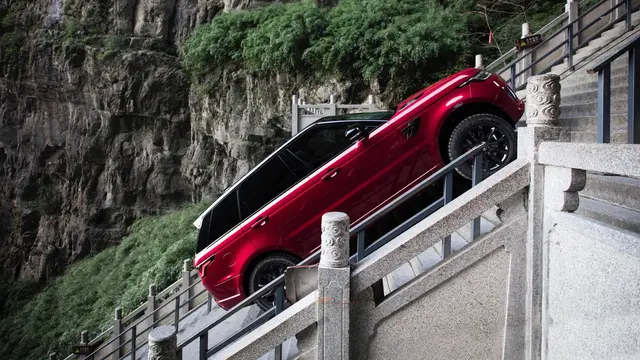 New Range Rover Sport Plug-in Hybrid