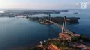 <p>Foto udara pemandangan dari jembatan Barelang di Batam, Kepulauan Riau, Senin (7/5). Barelang merupakan singkatan dari BAtam, REmpang, dan gaLANG. (Liputan6.com/Arya Manggala)</p>