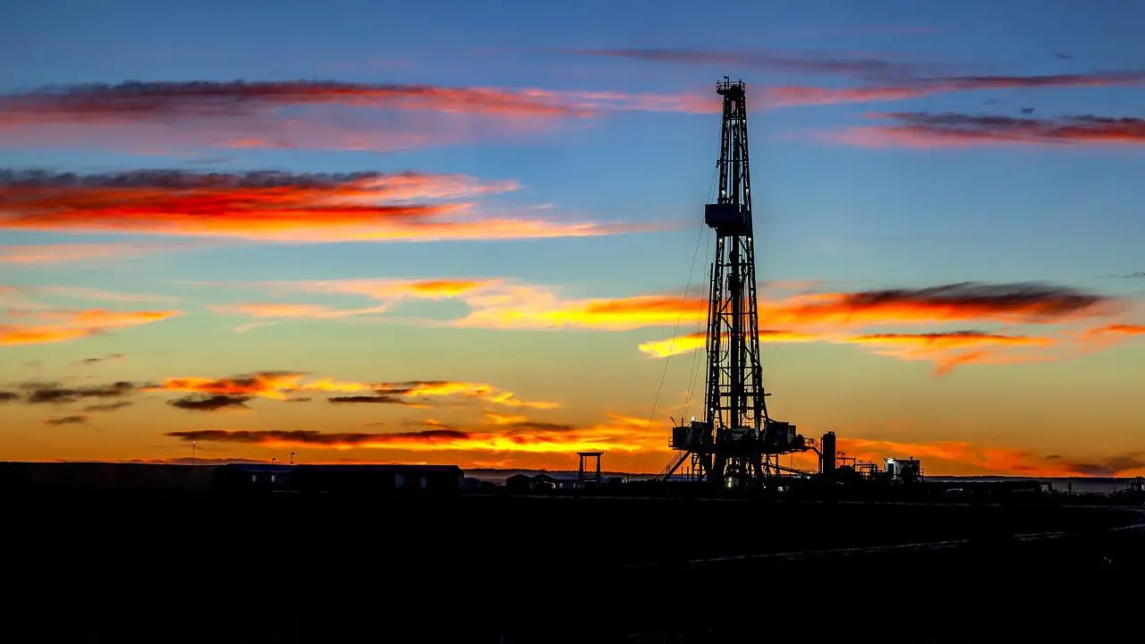 Ilustrasi rig pengeboran onshore