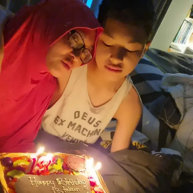 Ultah Keanu Massaid ke-13