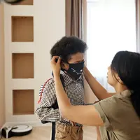 Ilustrasi Penggunaan Masker Kain Credit: pexels.com/August