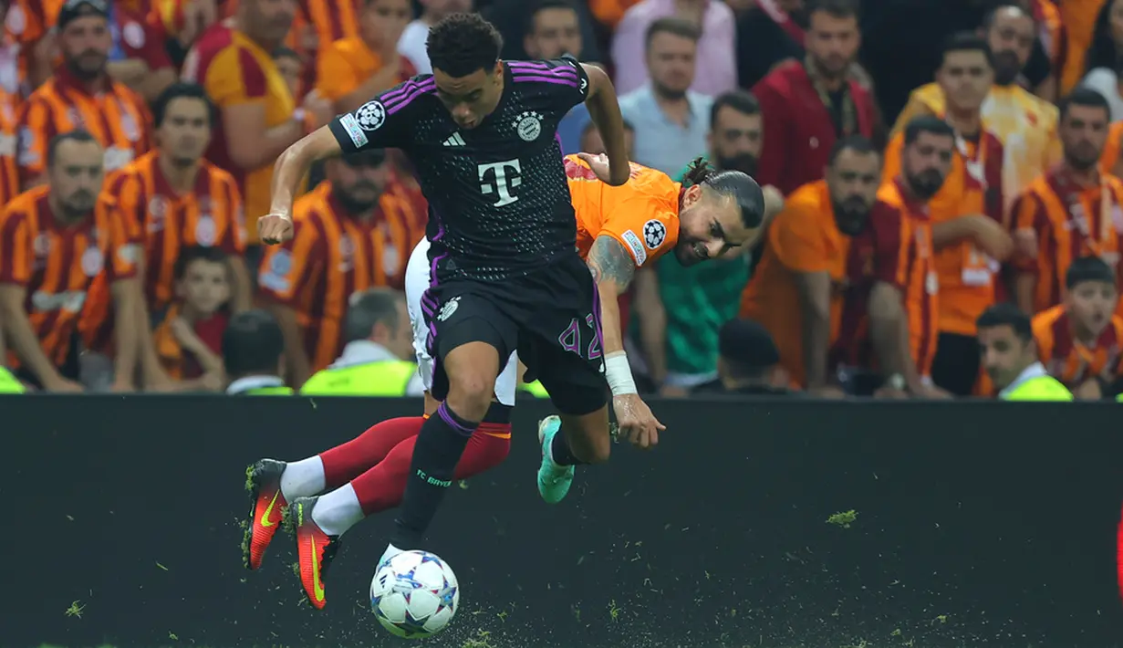 Bayern Munchen meraih kemenangan atas Galatasaray pada matchday 3 Grup A Liga Champions 2023/2024. Bayern Munchen menang 3-1. (AP Photo/Emre Otkay)