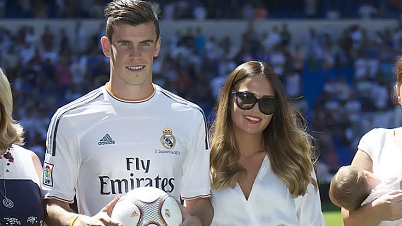 bale-130903a.jpg