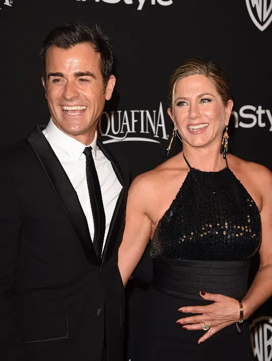Tidak berusaha memperbaiki hubungan pernikahannya dengan cara liburan, Jennifer Aniston dan Justin Theroux memang tidak punya rencana untuk bercerai. Sampai saat ini keduanya masih berhubungan baik sebagai sepasang suami-istri. (AFP/Bintang.com)