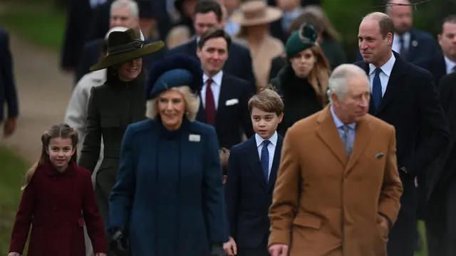 Perayaan Natal Keluarga Kerajaan Inggris Pertama Tanpa Ratu Elizabeth II, Kate Middleton Curi Perhatian