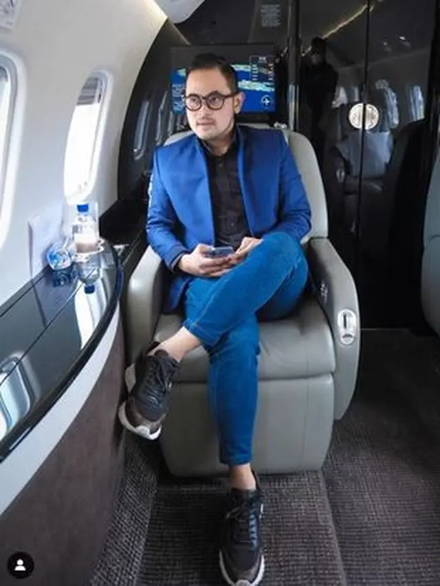 6 Potret Lawas Gilang Widya Pramana Sebelum Jadi Crazy Rich, Bikin Pangling
