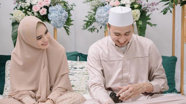 Melahirkan Anak Pertama, Ini 6 Potret Perjalanan Kehamilan Kartika Putri