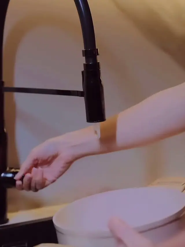 Enzy Storia miliki dapur minimalis (Instagram/enzystoria)