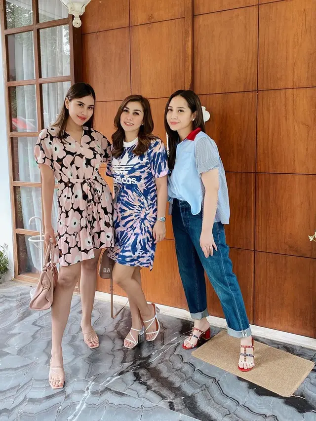6 Potret Kebersamaan Nagita Slavina Bareng Nisya dan Syahnaz Sadiqah, Kompak Banget