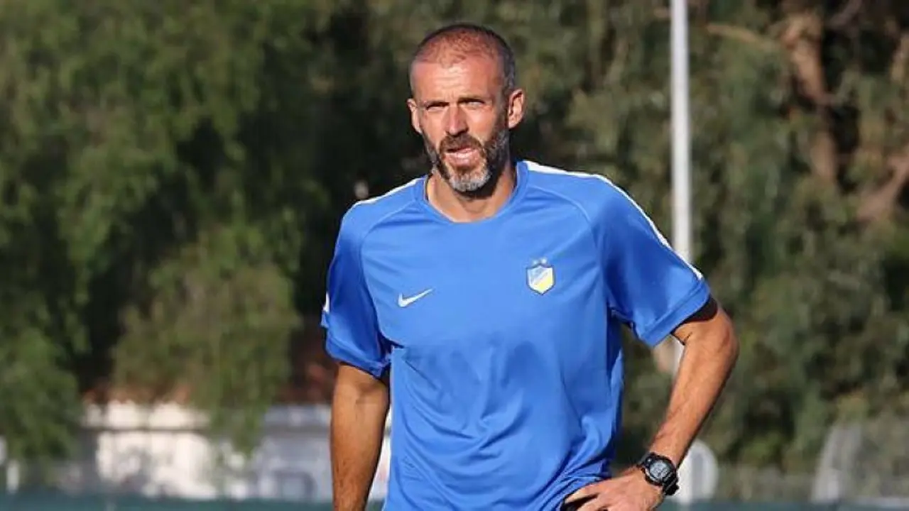 Eduardo Perez, asisten Luis Milla di Timnas Indonesia