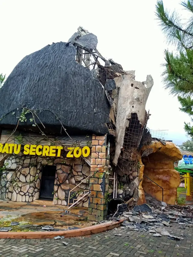 6 Potret Dampak Gempa Malang, Banyak Rumah Warga Rusak Parah