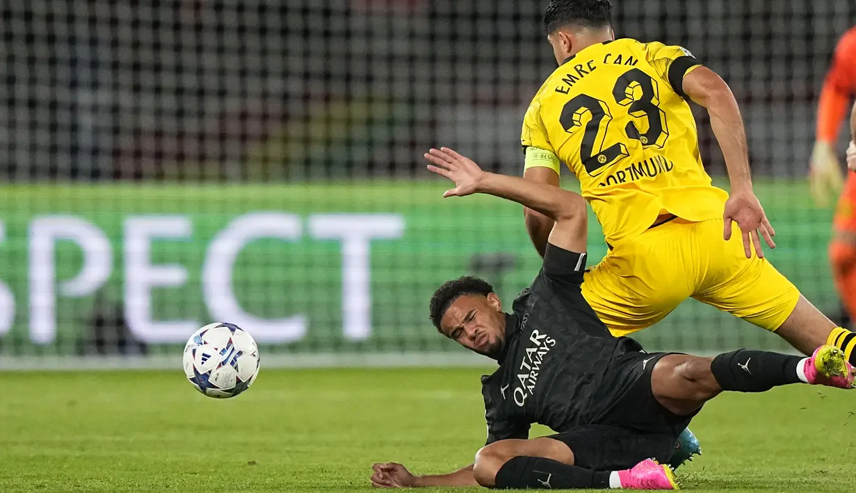 Kemenangan ini membawa PSG ke puncak klasemen sementara grup F dengan 3 poin. (AP Photo/Michel Euler)