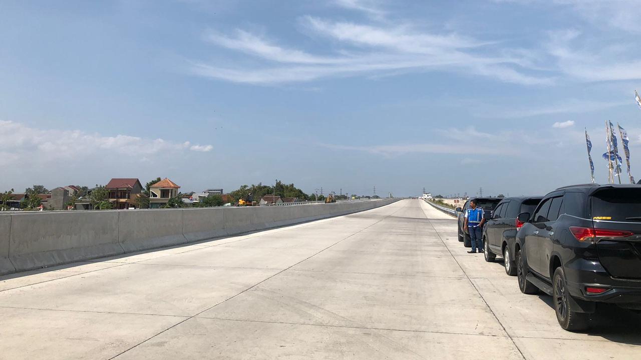Jalan Tol Solo-Yogyakarta akan dibuka fungsional pada 22 Desember 2023 hingga 3 Januari 2024 dalam rangka menyambut Libur panjang Natal 2023 dan Tahun Baru 2024 (Nataru). (Tira/Liputan6.com)