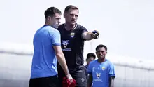 Mariano Peralta dan pelatih Igor Tolic, Persib Bandung. (Dok. ileague.id)