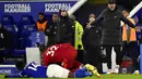 Manajer Liverpool Jurgen Klopp (kanan) bereaksi saat melawan Leicester City pada pertandingan sepak bola Liga Inggris di Stadion King Power, Leicester, Inggris, 28 Desember 2021. Leicester City menang 1-0. (AP Photo/Rui Vieira)