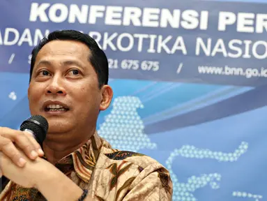 Kepala Badan Narkotika Nasional (BNN) Komjen Budi Waseso memberikan keterangan pers terkait penangkapan kru maskapai penerbangan yang berpesta narkoba di Gedung BNN, Cawang, Jakarta, Selasa (22/12). (Liputan6.com/Immanuel Antonius)