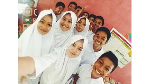 5 Foto Lawas Beby Tsabina saat SMA, Tampil Berhijab