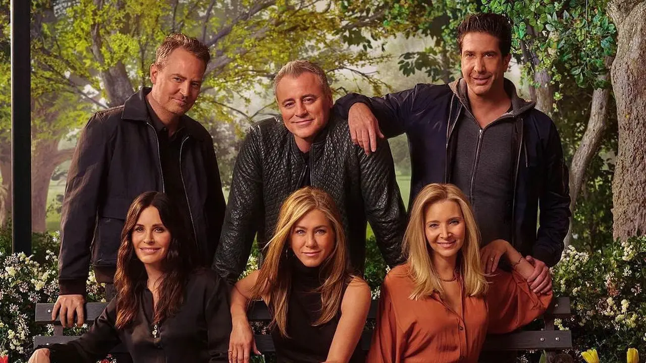 Cast Friends: The Reunion