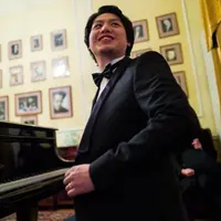 Wujudkan semangat Hari Sumpah Pemuda, Ronald Noerjadi, pianis asal Indonesia yang berlaga di Polanda