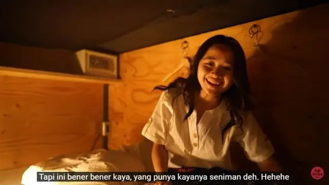 Uniknya Hotel Perpustakaan di Jepang, Bisa Baca Sambil Rebahan di Rak Buku