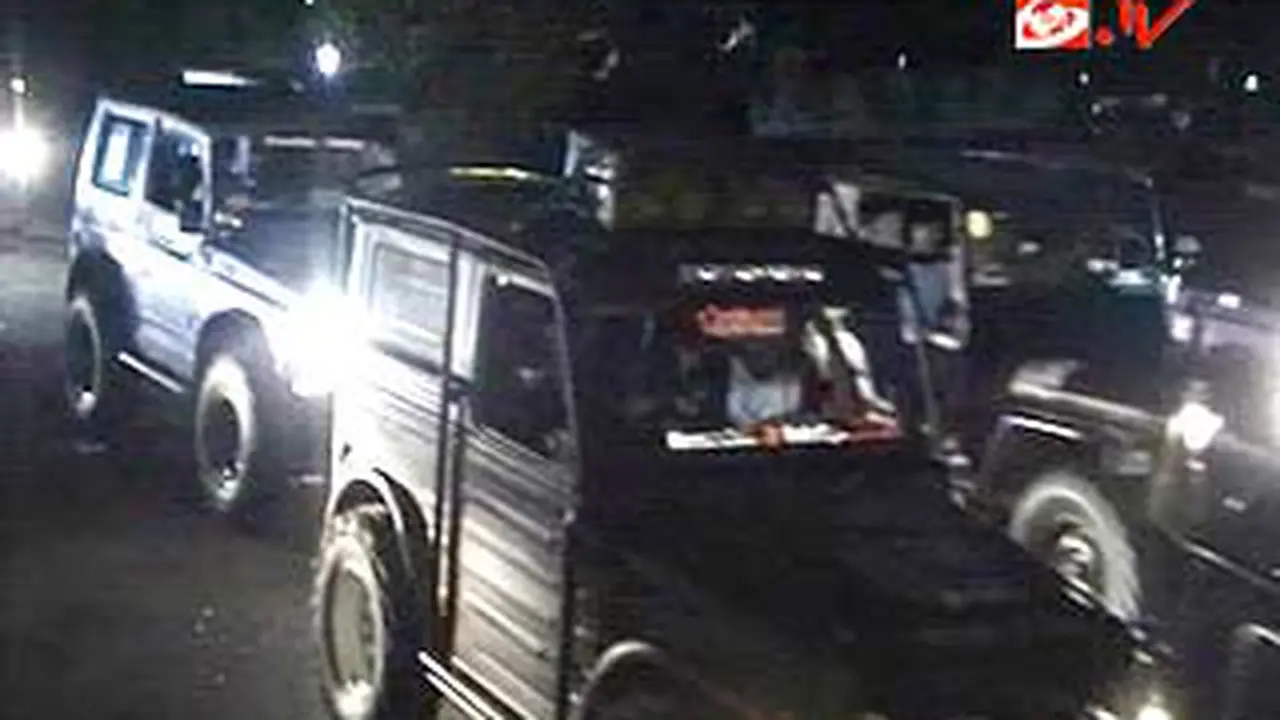 120505ajeep.jpg