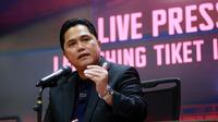 Ketua Umum PSSI, Erick Thohir, memberikan keterangan terkait tiket pertandingan FIFA Matchday 2023 antara Timnas Indonesia&nbsp;melawan Argentina di Media Center SUGBK, Jakarta, Senin (29/5/2023). (Bola.com/M Iqbal Ichsan)