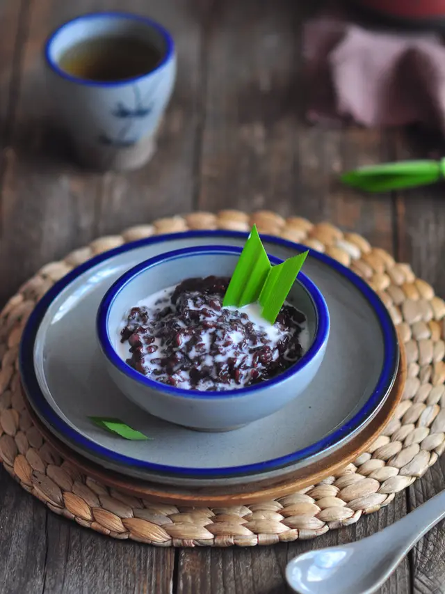 ilustrasi manfaat mengonsumsi ketan hitam untuk meningkatkan sistem imun tubuh/Ulie Sebayang/shutterstock