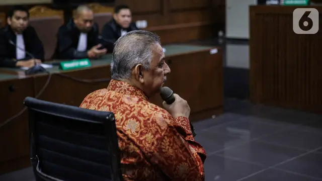 Mantan Dirut PLN Sofyan Basir Divonis Bebas