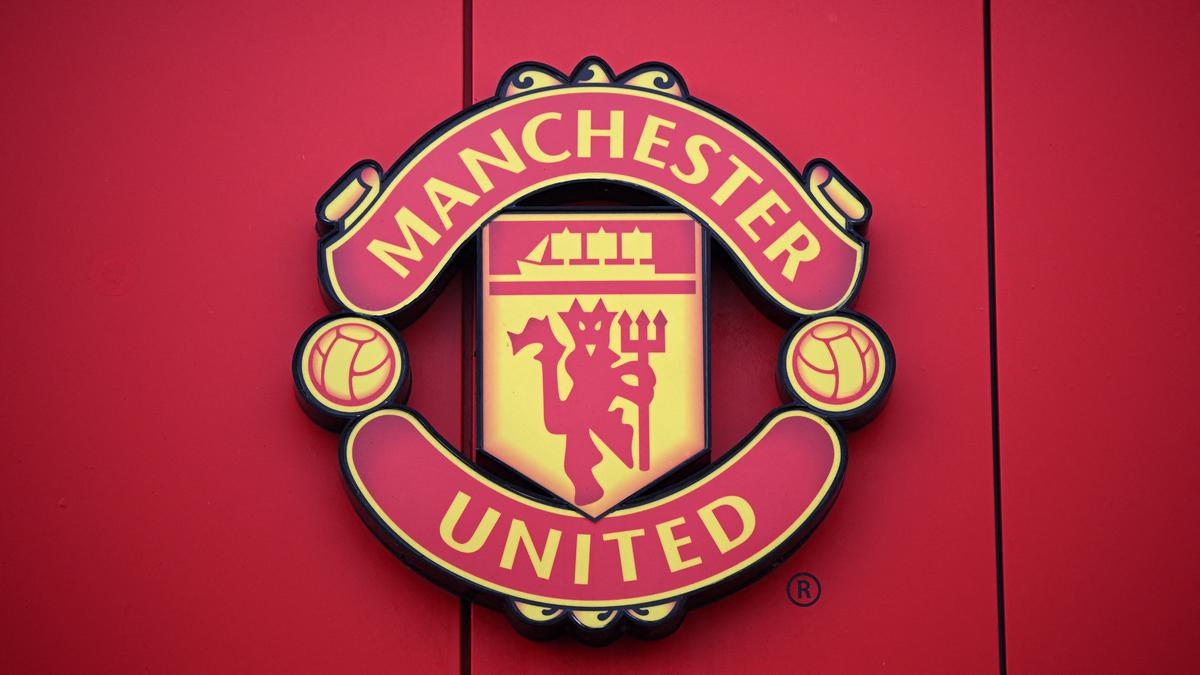 Top 3 Berita Bola: Butuh Suksesor Harry Maguire, Manchester United Segera Promosikan Pemain 17 Tahun