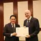 Erick Thohir Serahkan Surat Dukungan Presiden Prabowo untuk Gianni Infantino Menjelang Pemilihan Presiden FIFA 2027