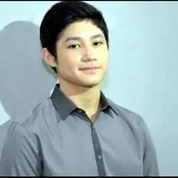 Teuku Rasya tidak takut karirnya di Indonesia akan redup jika ia kuliah di luar negeri. Bahkan ia berencana akan focus ke dunia bisnis jika sudah mendapatkan gelar sarjana.