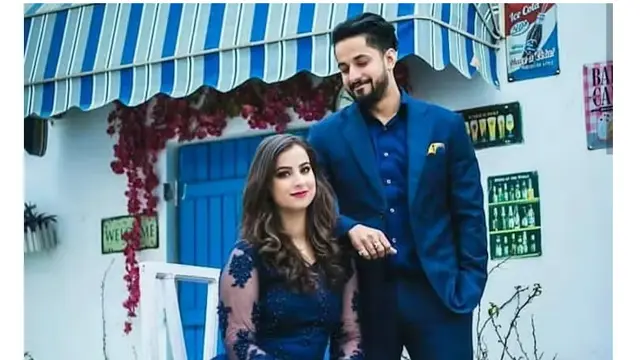 Rekomendasi baju lamaran couple 2025: Kebaya brokat dan kemeja formal senada/milanmagic.com