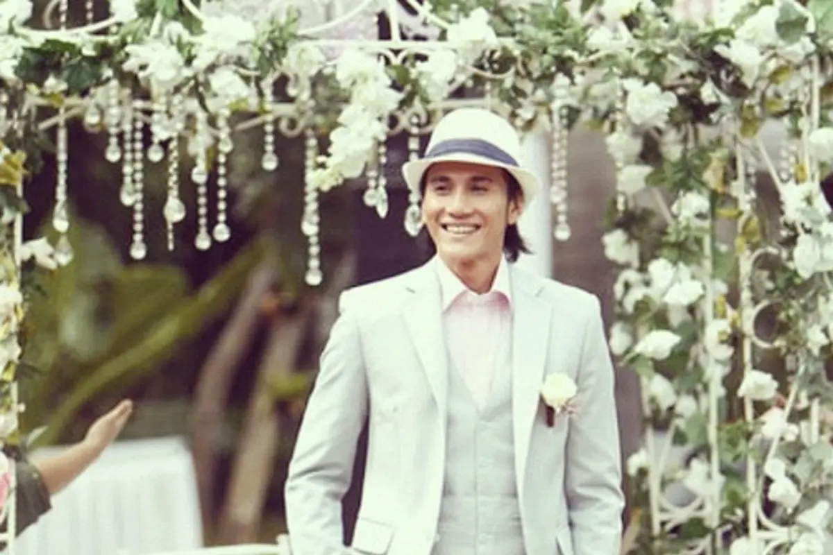 Vino G. Bastian