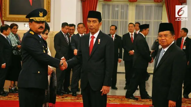 Presiden Joko Widodo resmi mengajukan nama Kepala Staf TNI Angkatan Udara Marsekal Hadi Tjahjanto