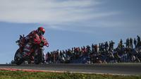 Rider Ducati Lenovo Francesco Bagnaia di MotoGP Portugal 2023. (AFP/PATRICIA DE MELO MOREIRA)